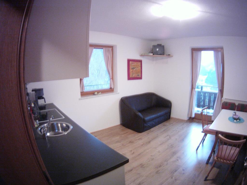Appartement Haus Muehlbichl à Finkenberg Chambre photo